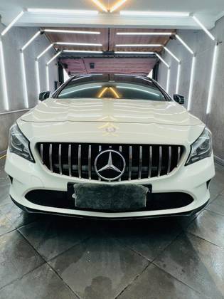 MERCEDES-BENZ CLA 200 1.6 VISION 16V FLEX 4P AUTOMÁTICO